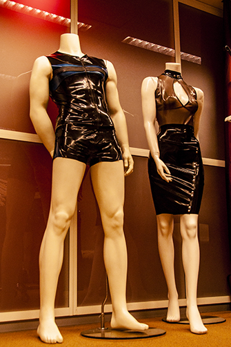 latex kleding info